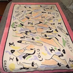 Preloved CHANEL Pink and Cream Fashion Illustration beach towel 37.5”x57”